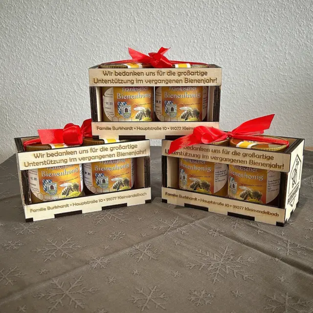Zum Jahresende gab es für unsere befreundeten Landwirte ein kleines selbstgebasteltes Geschenk 🎁 Danke für die großartige Unterstützung im vergangenen Jahr 🥳 Wir freuen uns schon auf die neue Saison mit Euch! 🐝 #bienen #biene #honig #imker #imkerei #bienenstock #bienenhonig #bienenwachs #bienenliebe #rettetdiebienen
